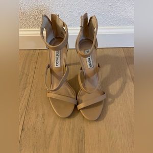 Steve Madden Heels. Size 7M